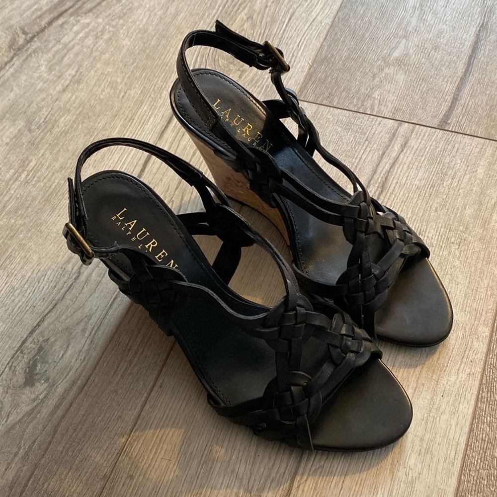 Lauren Ralph Lauren Delaney black wedges size 7 1/2